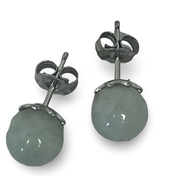 Joy Jewelry - Joy Sterling Silver Jade of Yesteryear Jade Stud Earrings